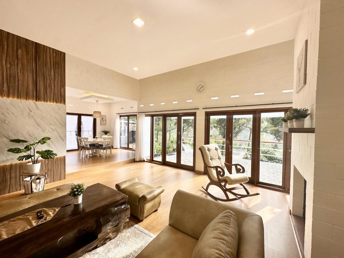 Villa Putih Le Cordon Bandung Buitenkant foto